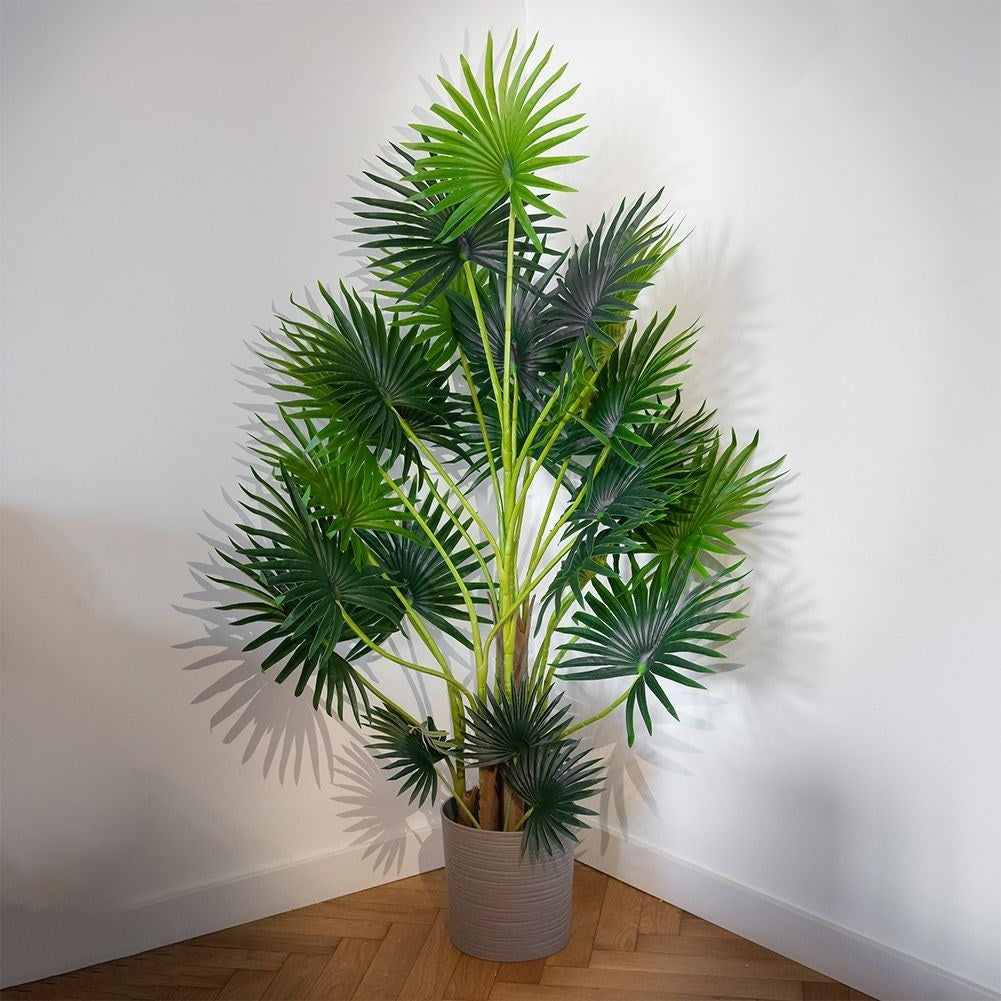 Artificial palm 130 cm in black pot, realistic and maintenance-free