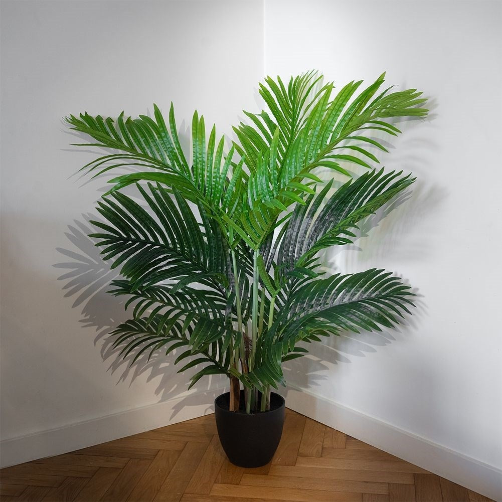 Artificial palm 95 cm high in black pot, realistic and easy to care for