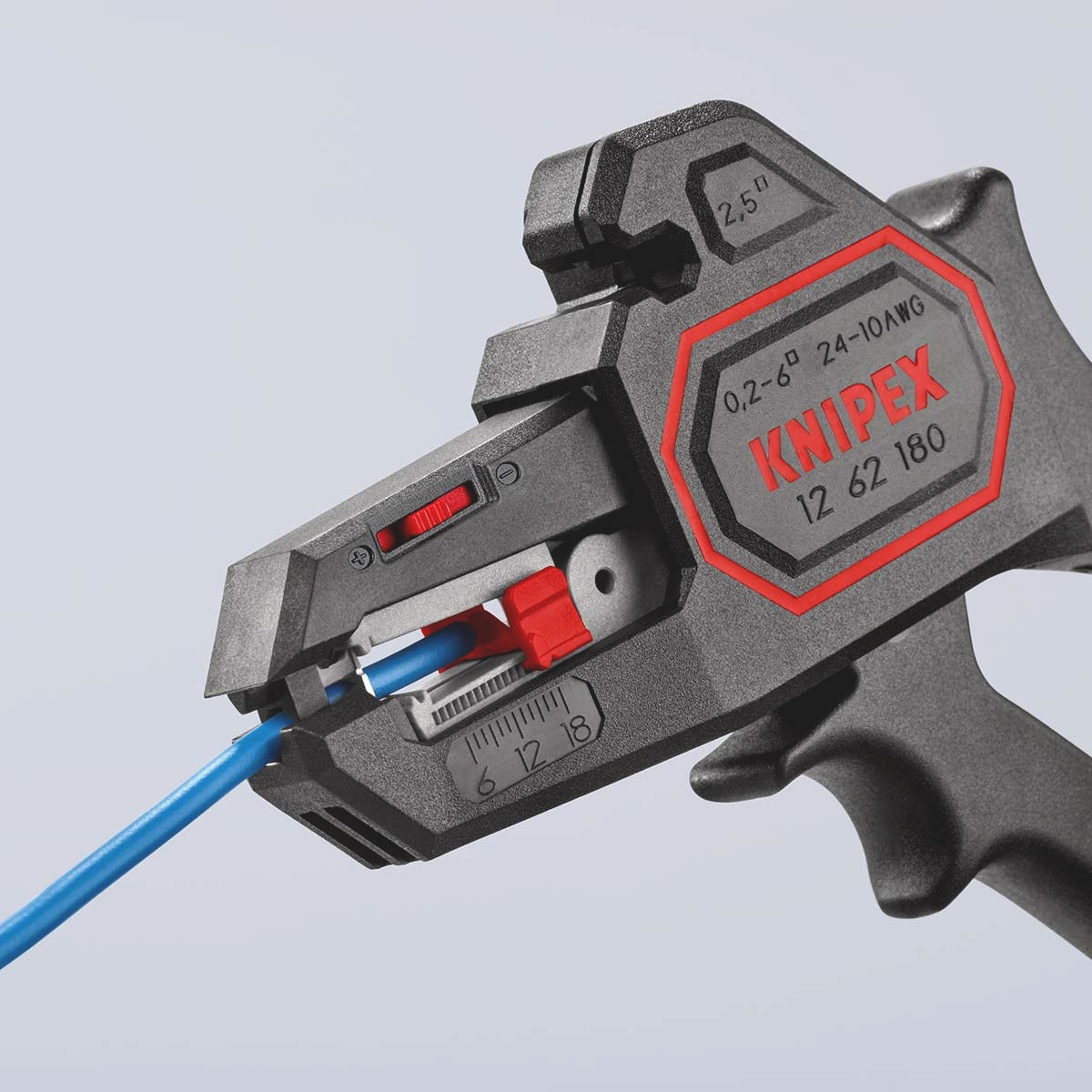 Automatic insulation stripper