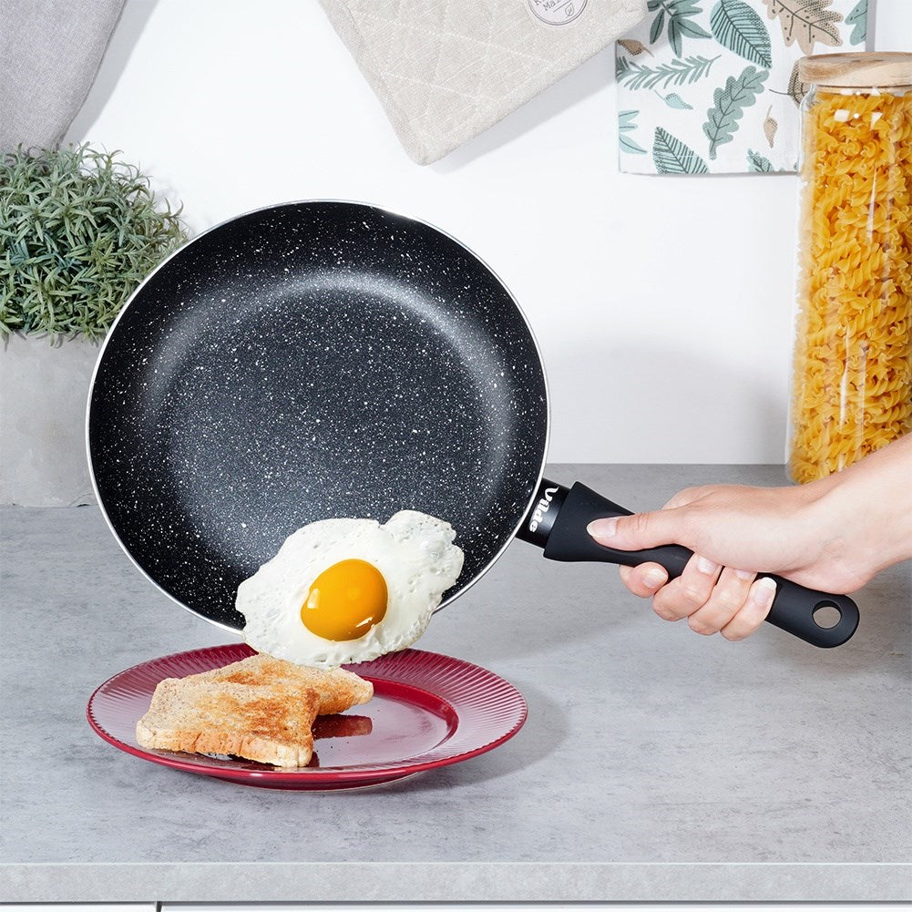 BLACK LINE granite frying pan set, 3 pcs., 20/24/28 cm