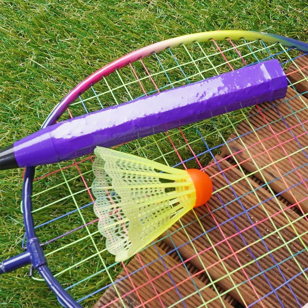 Badminton set for two with light and flexible rackets