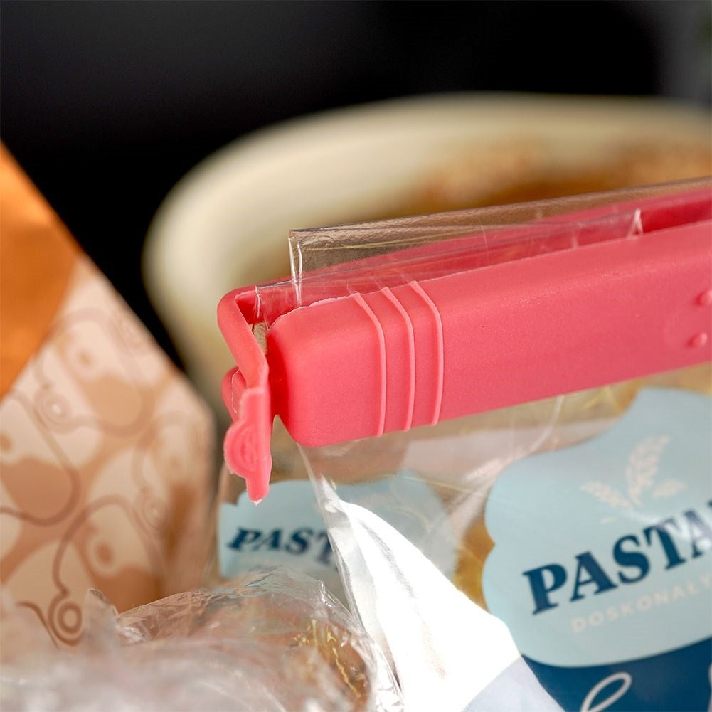 Bag clips: Reusable & tightly sealed