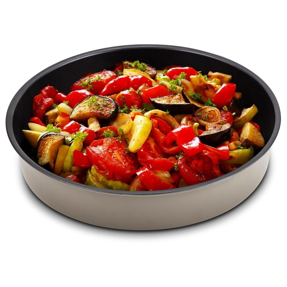 Baking form with 3-layer non-stick coating
