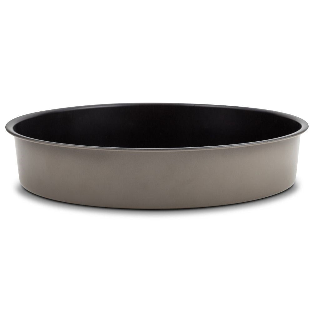 Baking form with non-stick coating for perfect pastries
