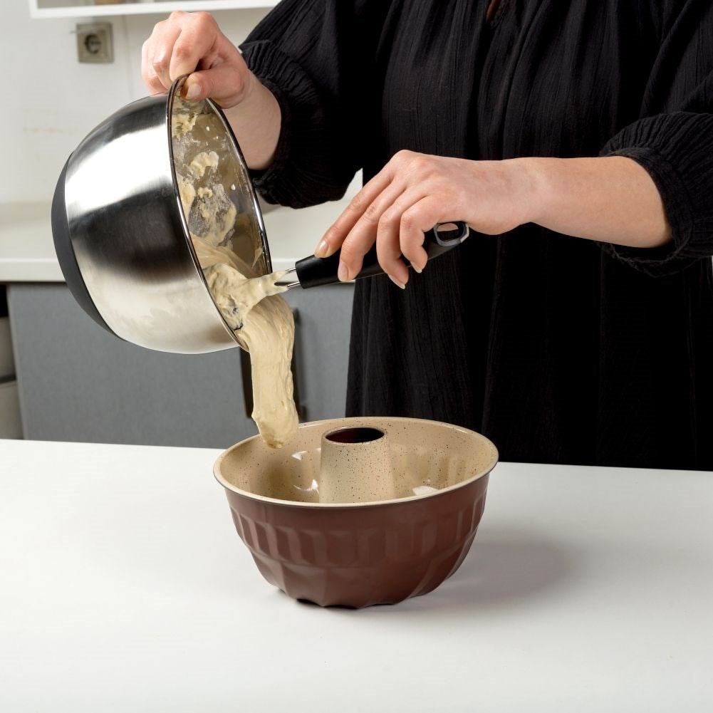 Baking form with non-stick for gas and electric oven baking