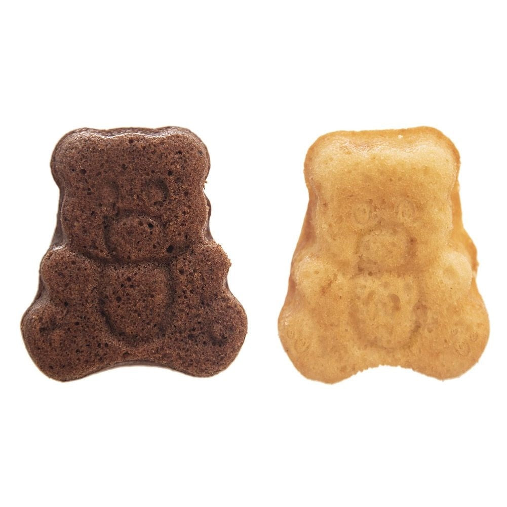 Baking pan for six bear-shaped cookies, non-stick carbon steel