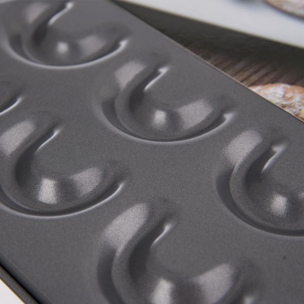 Baking tin for small croissants in carbon steel with non-stick coating