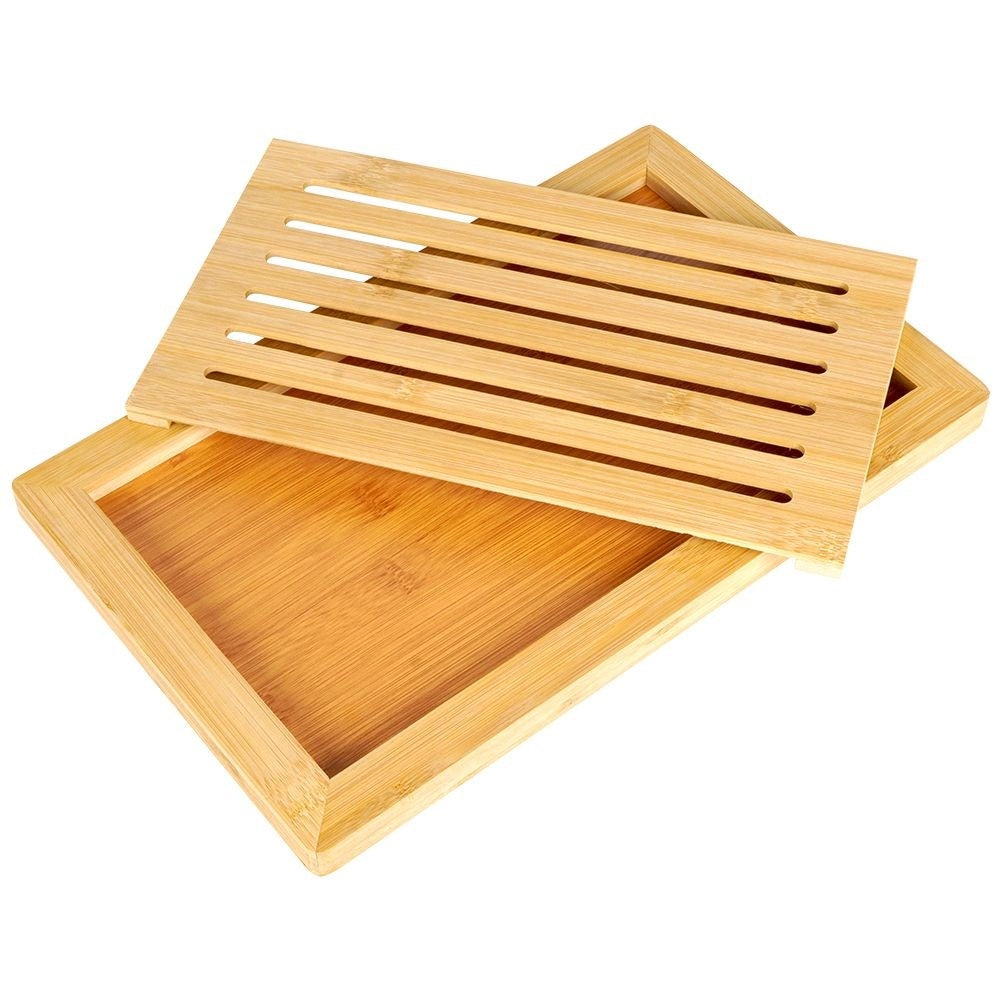 Bamboo cutting board with crumb collector