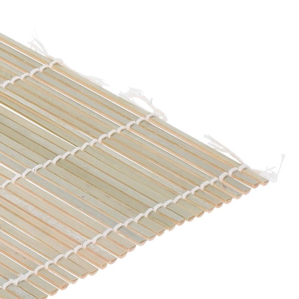 Bamboo mat for perfect sushi - indispensable in the kitchen