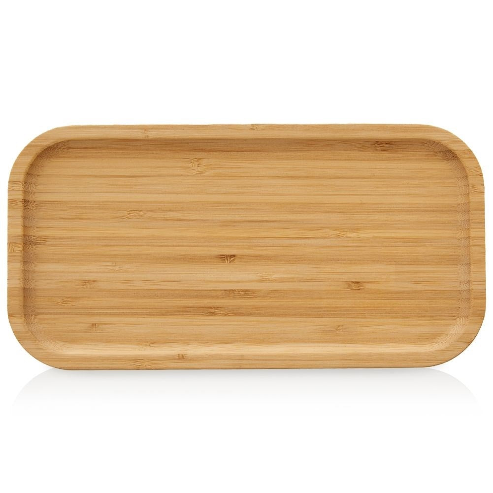 Bamboo plate for serving starters, dishes and desserts