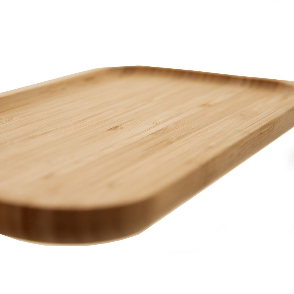 Bamboo plate for serving starters, dishes and desserts