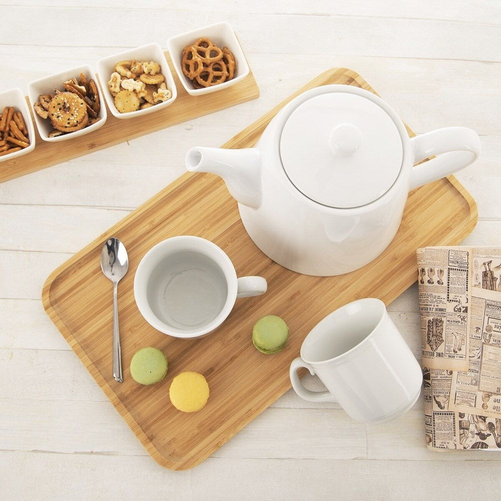 Bamboo plate for starters, dishes and desserts
