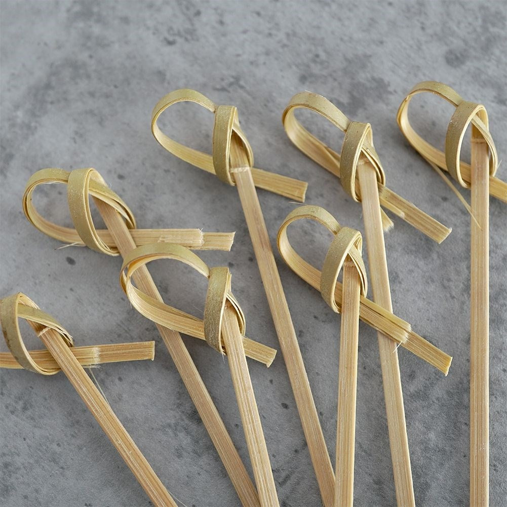 Bamboo toothpicks for snacks and starters, pointed shape