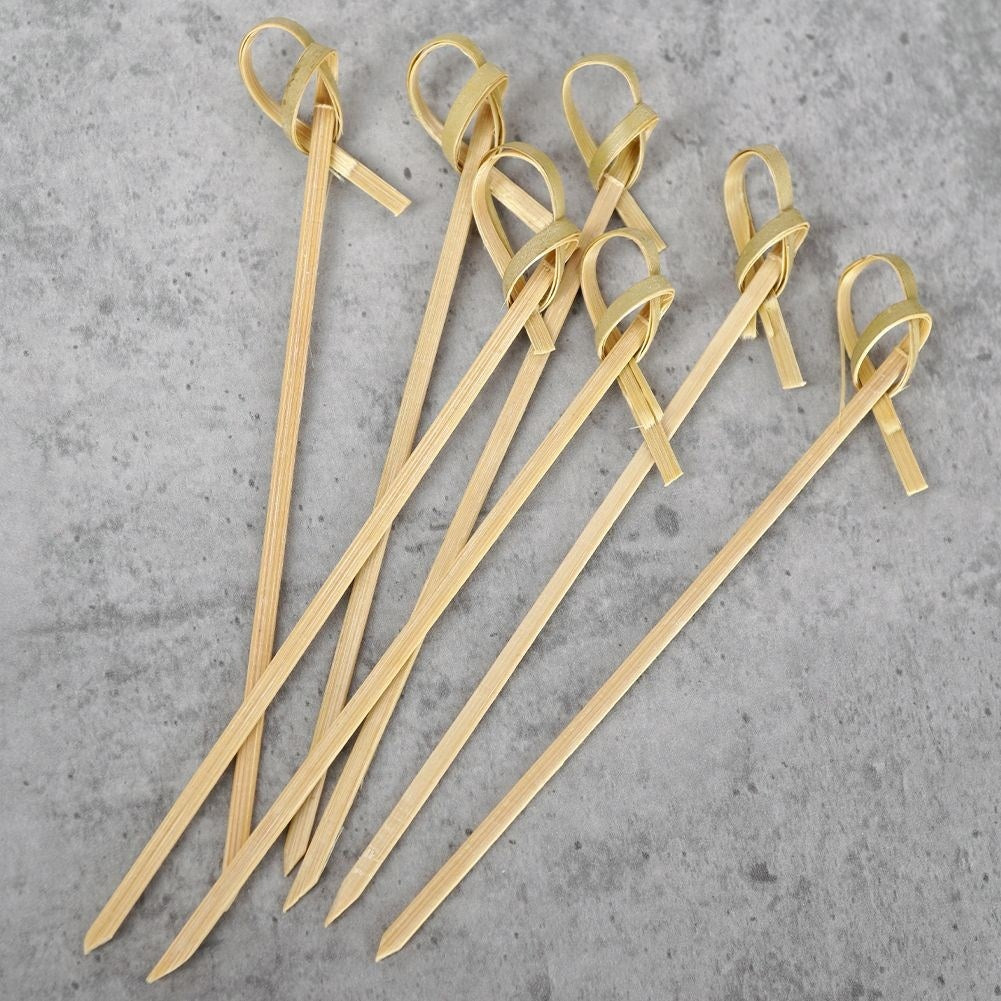 Bamboo toothpicks for snacks and starters, pointed shape