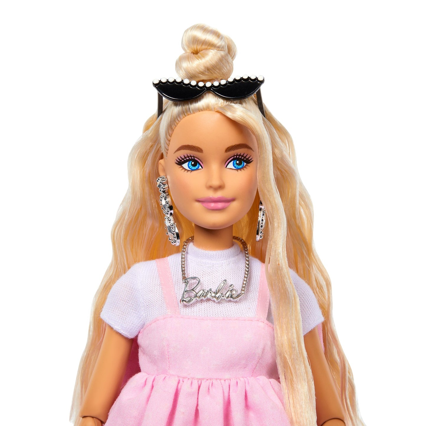 Barbie Deluxe Doll Blond Hair