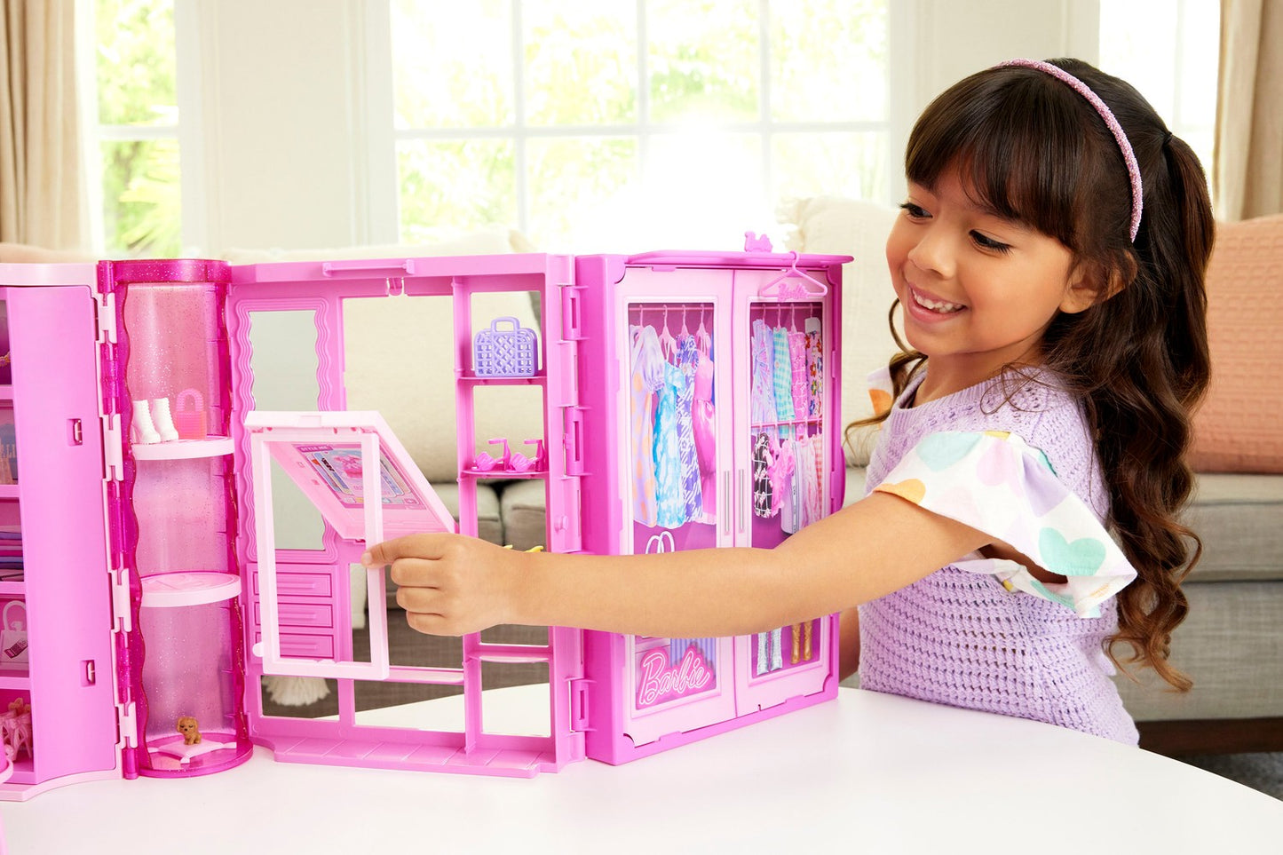 Barbie Fashion Fun Dream Closet & Doll