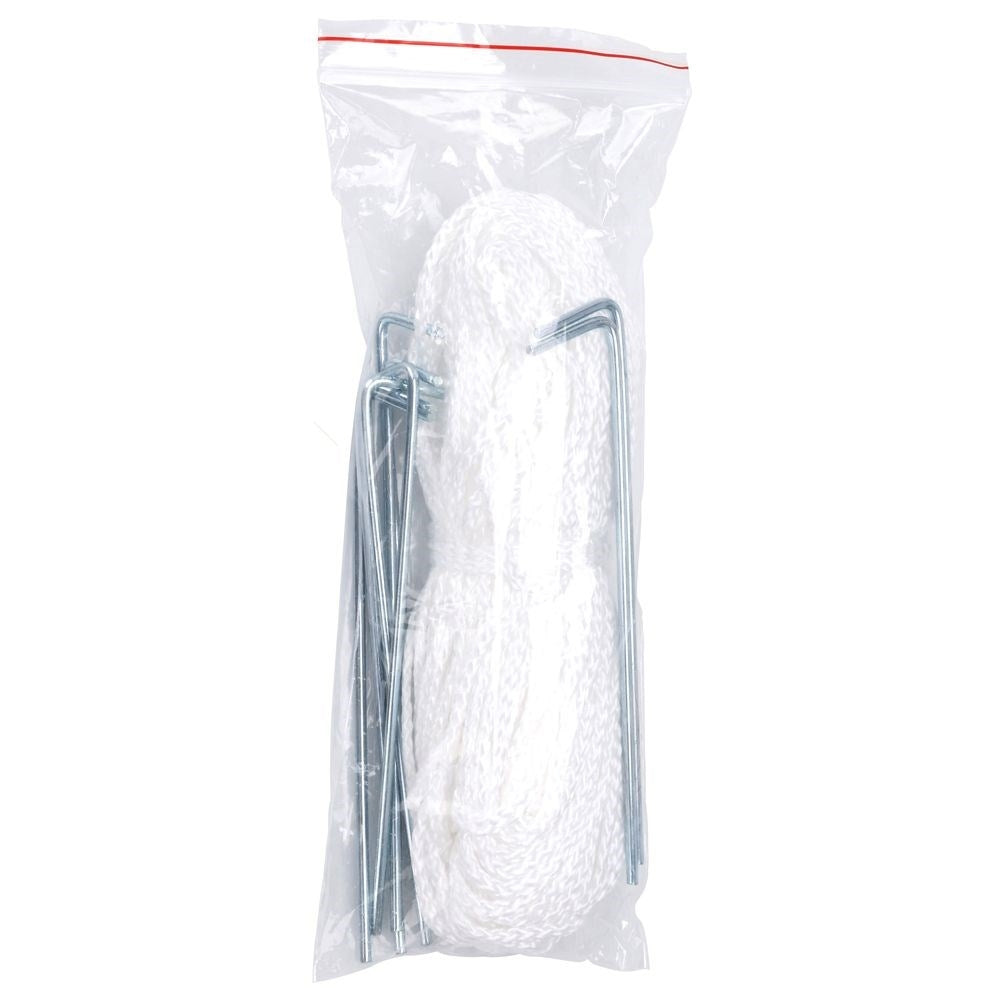 Beach canopy with UPF 30+ and carrying case for extra sun protection
