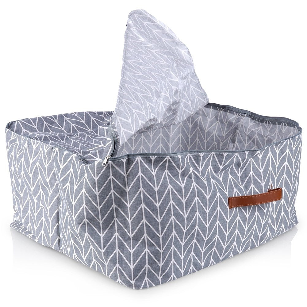 Bed cover: Protection against moisture, dust and moths