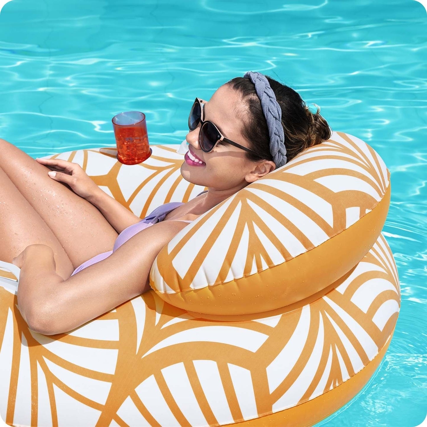 Bestway 43643 swimming ring with backrest