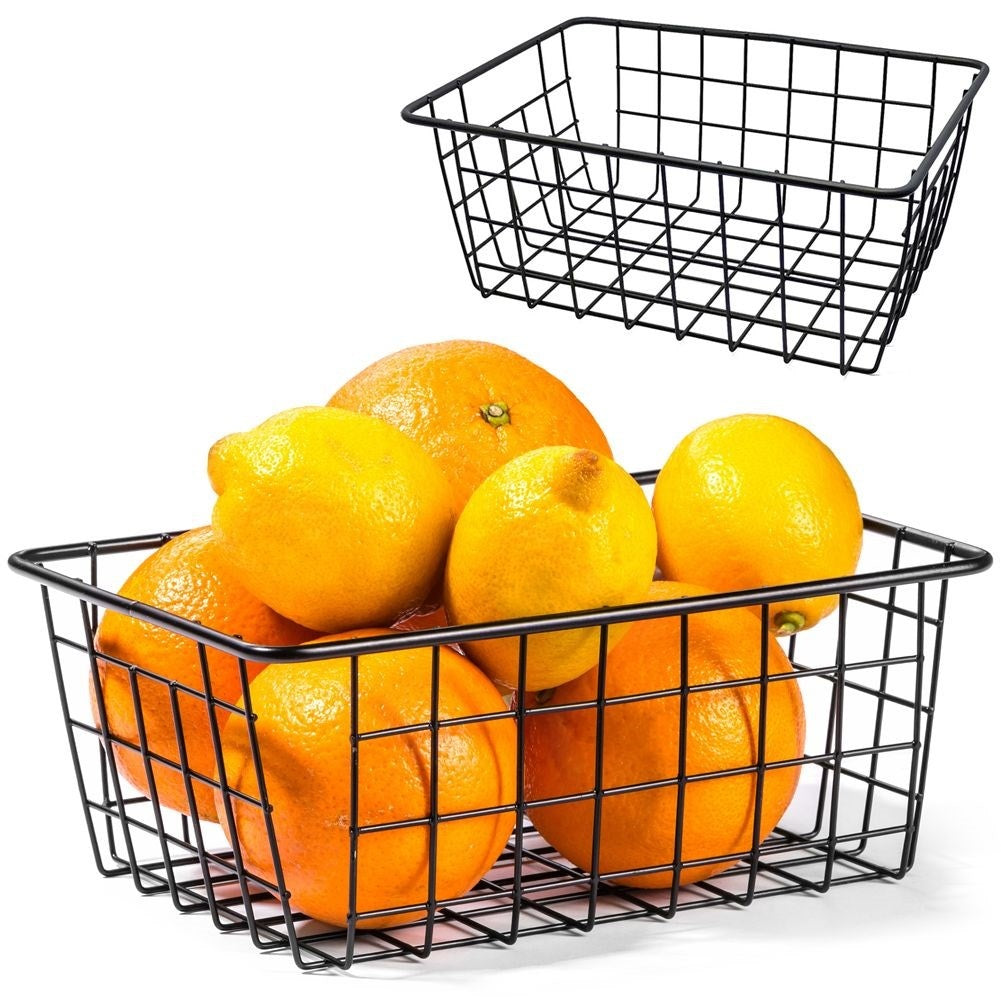 Black LOFT fruit basket made of durable metal for fruit/vegetables