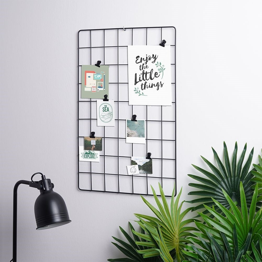 Black Metal Grid for Decoration and Organization