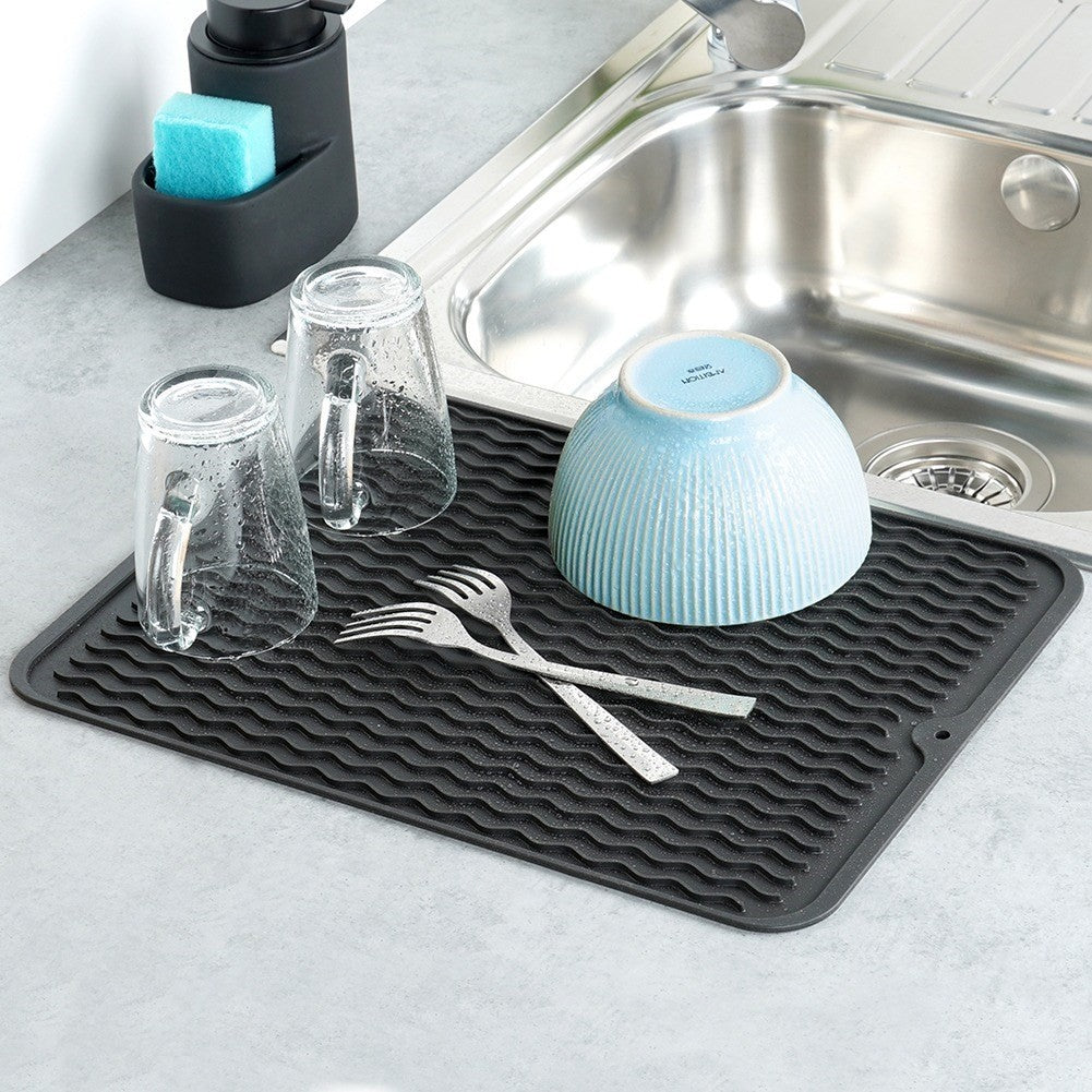Black Silicone Dish Mat with Effective Drainage