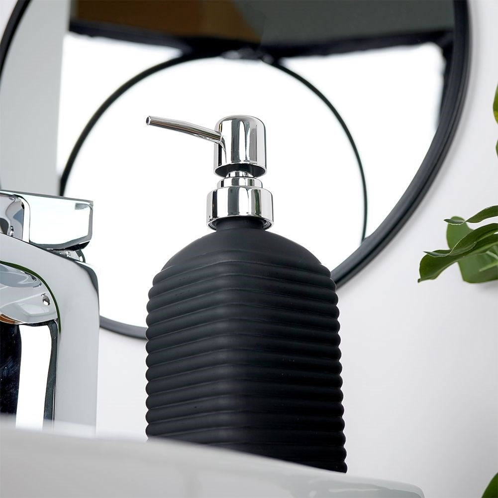 Black glass soap pump for kitchen and bathroom