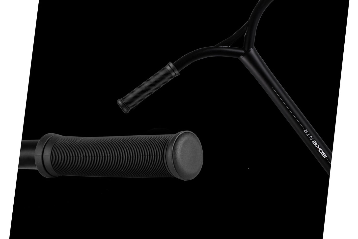 Black grip handles for scooter 142mm G3 - 2 pcs
