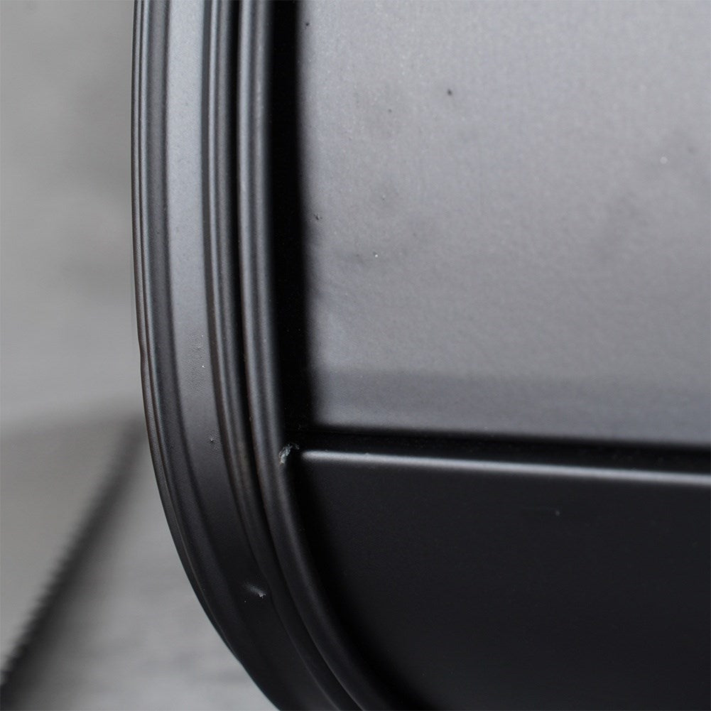Black metal bread bin 30x26.5x17 cm