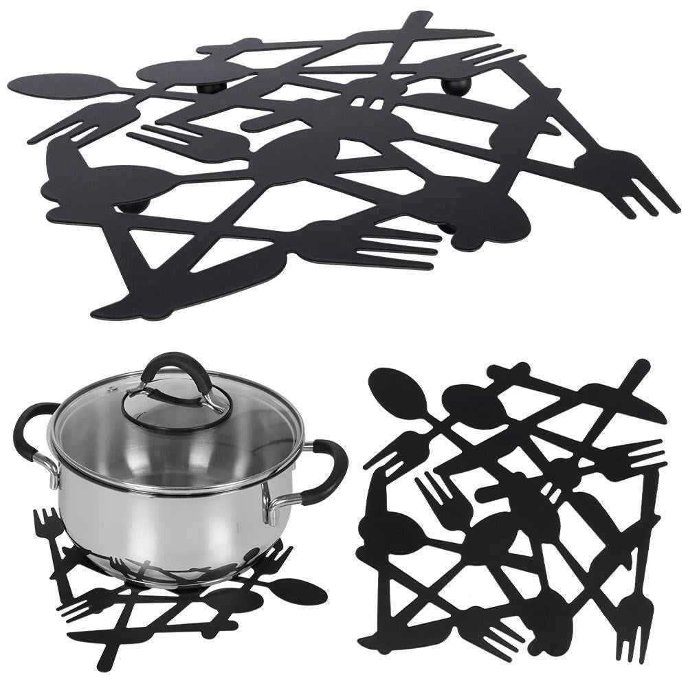 Black metal coaster for hot dishes with a stylish design