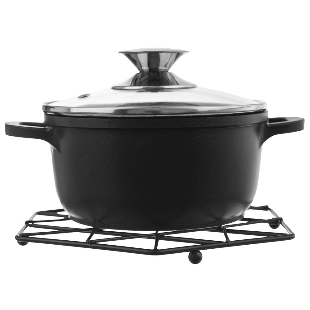 Black metal mat for hot pots and pans