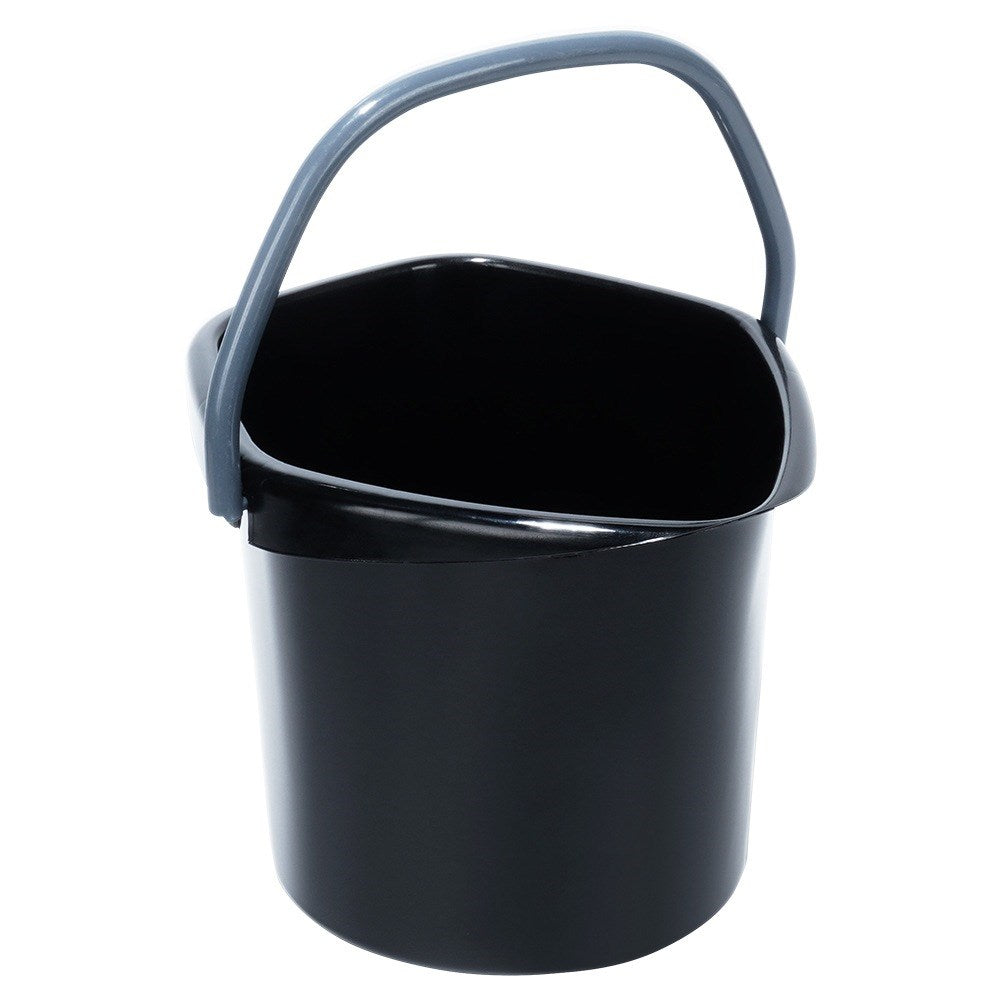 Black plastic bucket 5 l