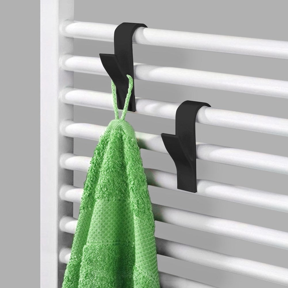 Black plastic hooks for towels and clothes, 2-pack