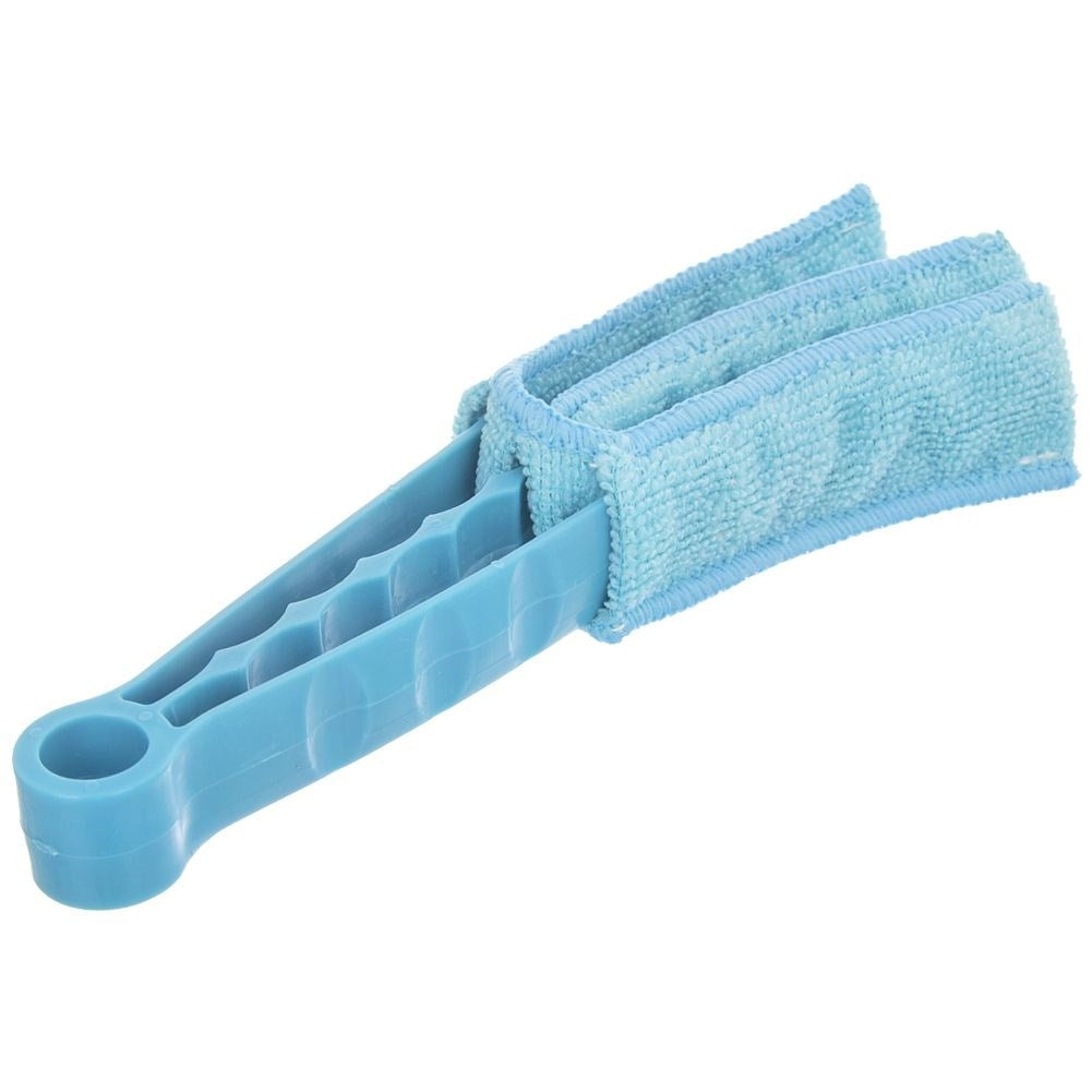 Blind cleaning set with two replaceable inserts