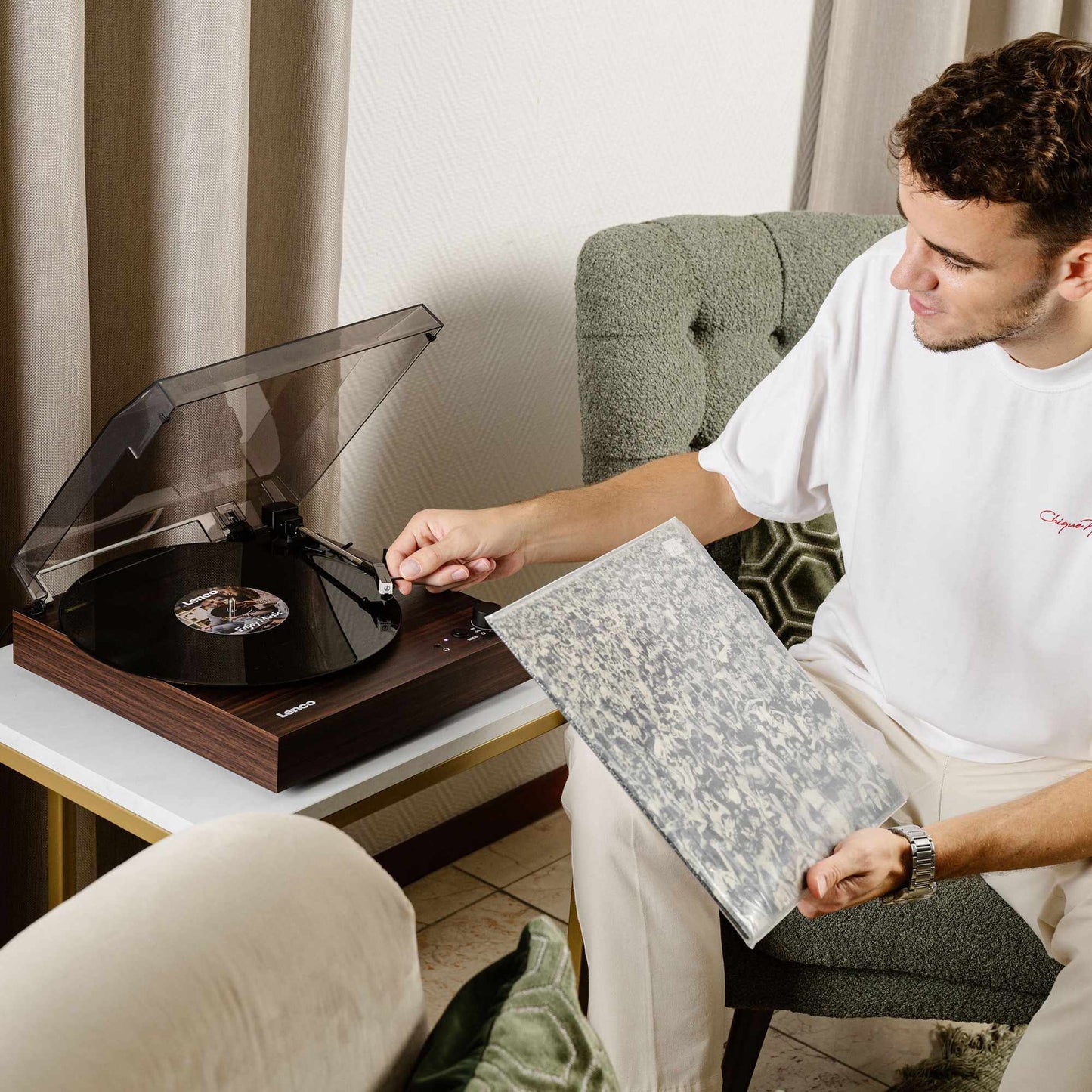 Bluetooth Record Player with Speakers, AT3600L Cartridge