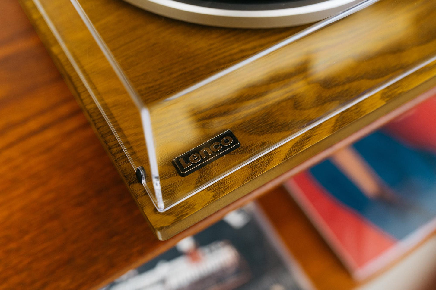 Bluetooth Turntable with USB Encoding, Built-In Speakers