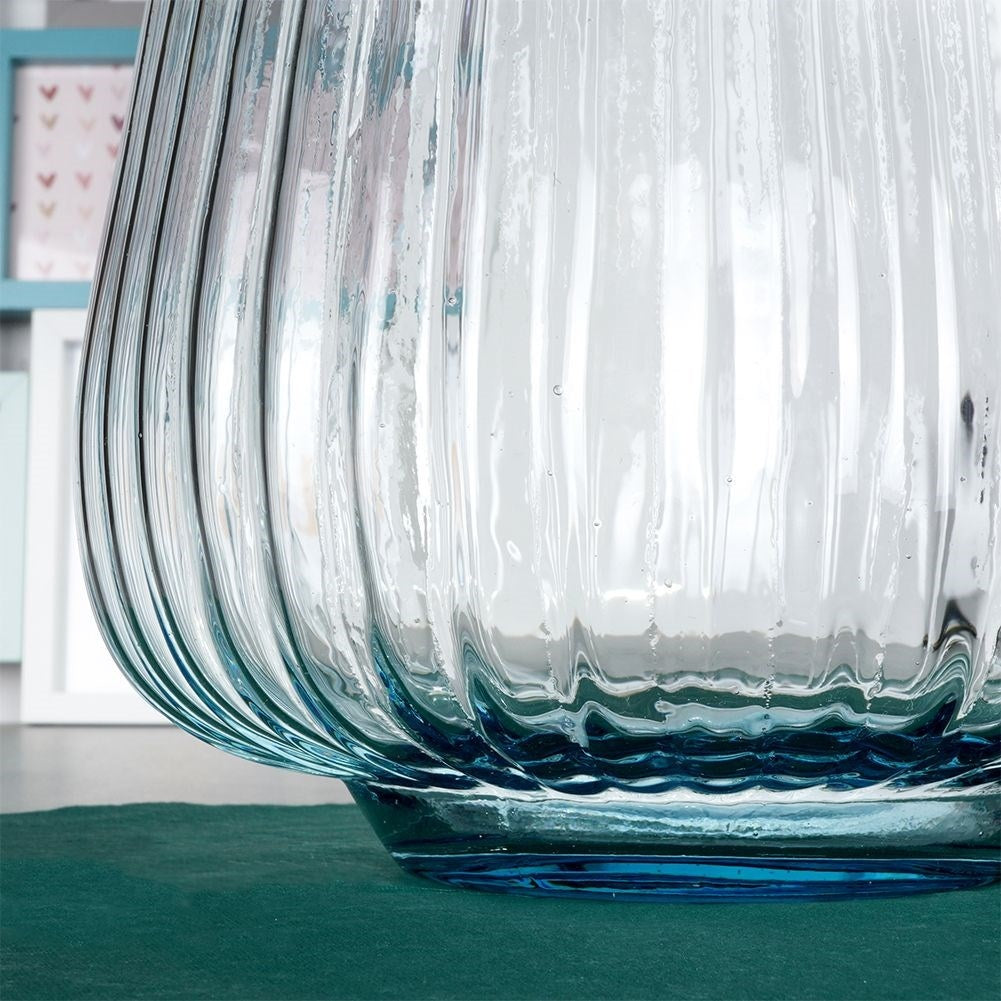 Blue vase in recycled glass for fresh & artificial flowers