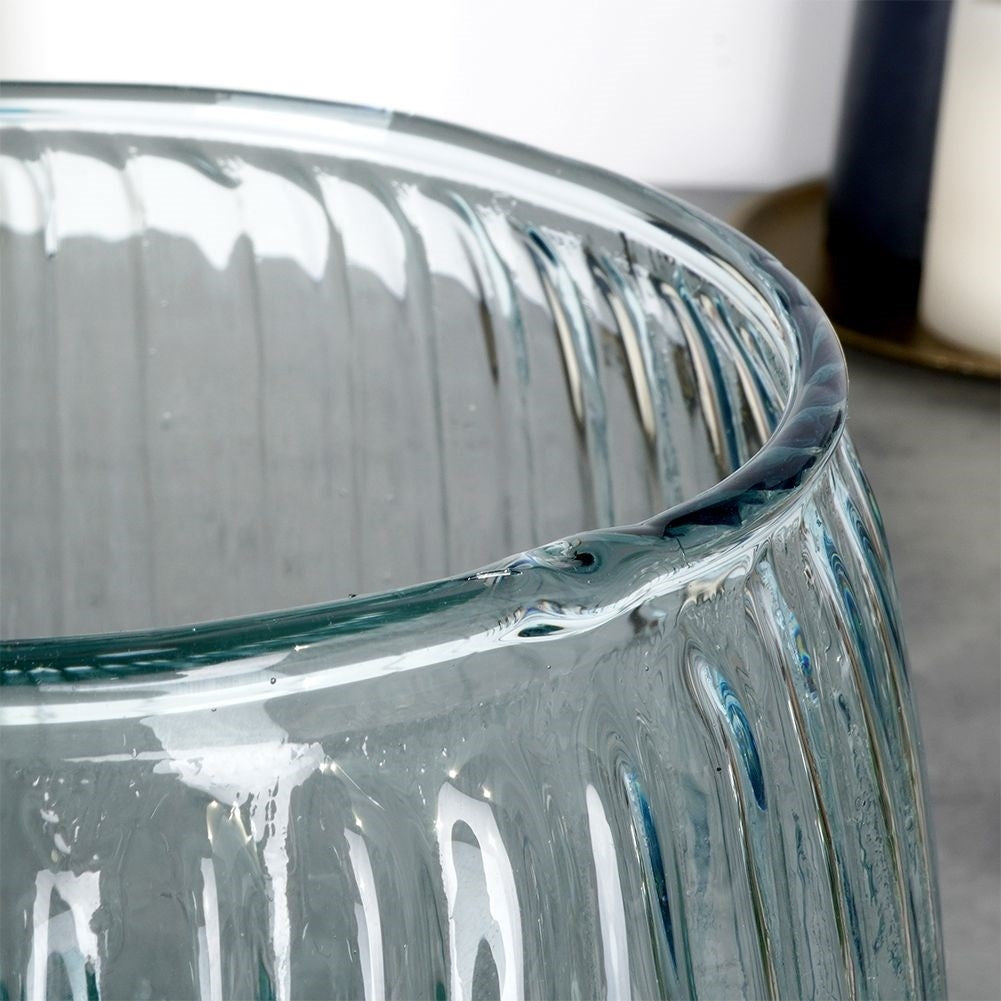 Blue vase in recycled glass for fresh & artificial flowers