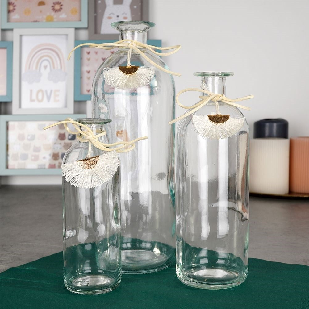 Boho vase in glass with pendant for flowers