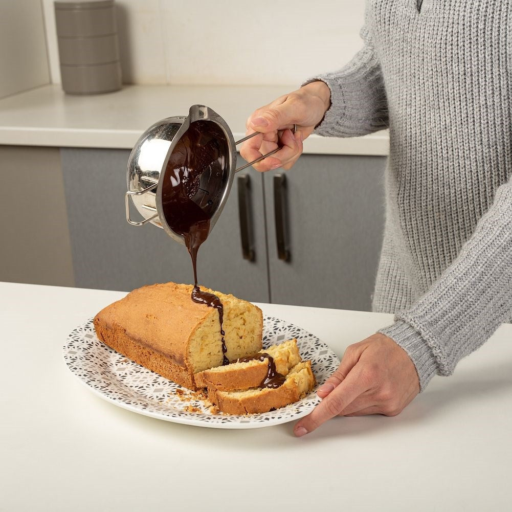 Bowl for Melting Chocolate and Butter in a Water Bath