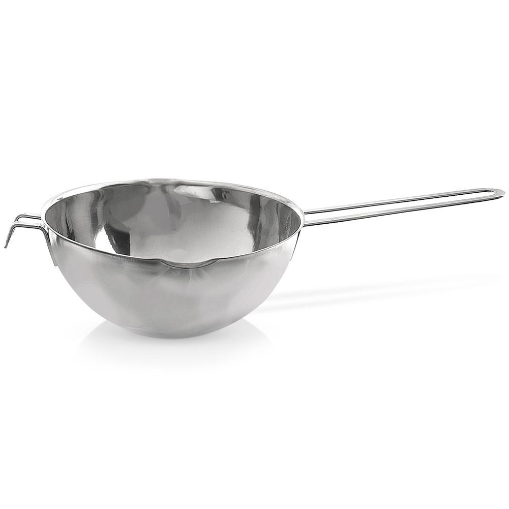 Bowl for melting chocolate and butter in a water bath