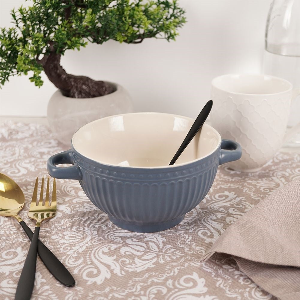 Bowl with ears for soup, cereal, yogurt, fruit or snacks