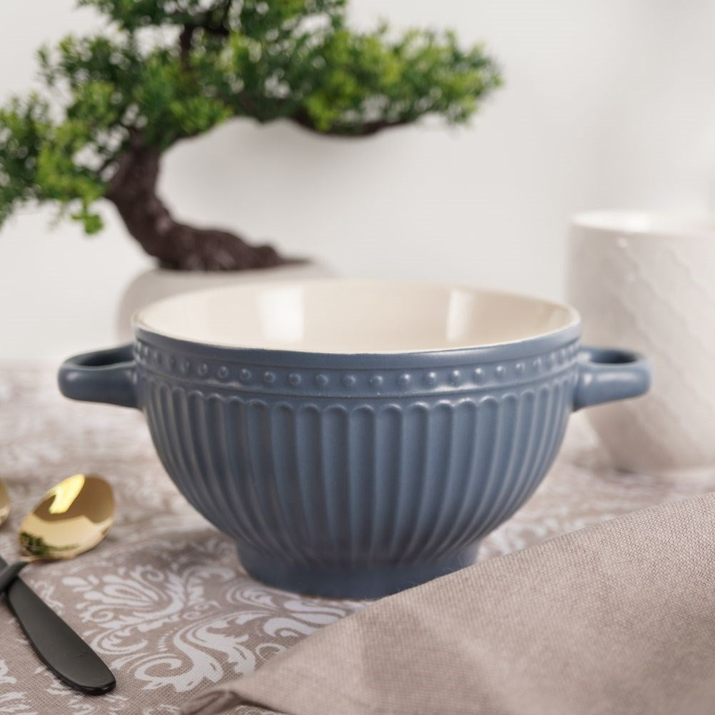 Bowl with ears for soup, cereal, yogurt, fruit or snacks