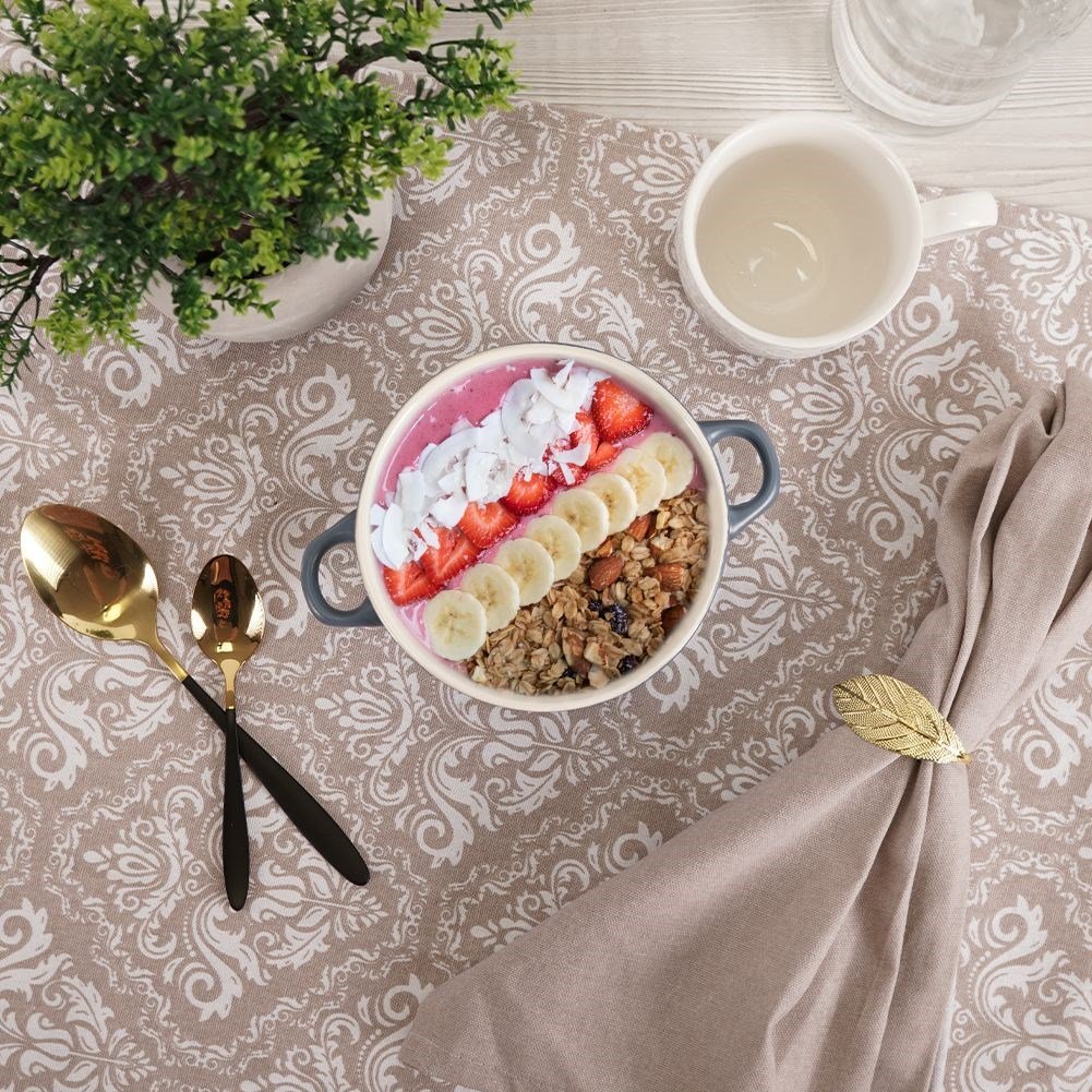 Bowl with ears for soup, cereal, yogurt, fruit or snacks