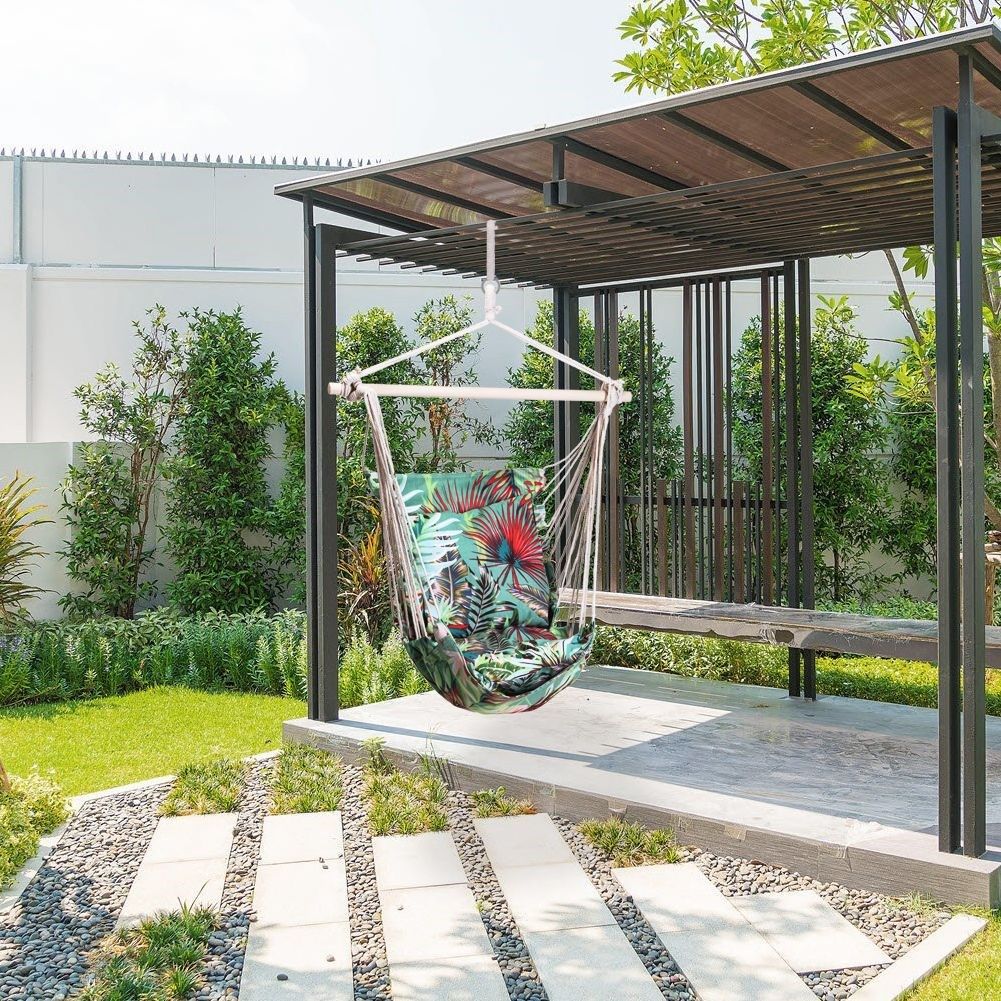 Brazilian Hanging Chair: Comfort for Garden and Balcony