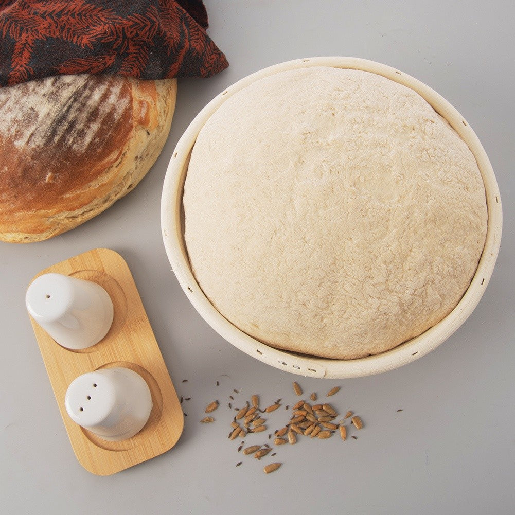 Bread basket for fermentation and storage of home-baked bread