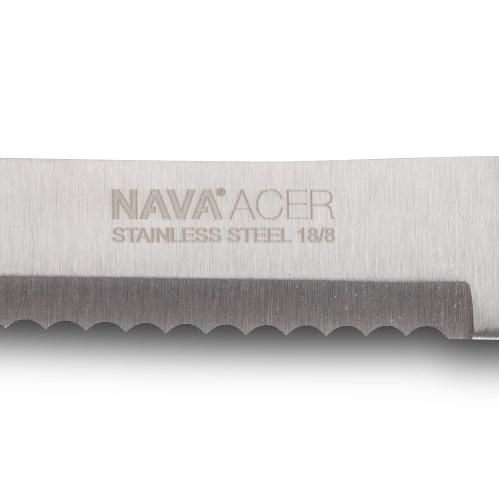 Bread knife 20 cm with serrated blade and comfortable handle