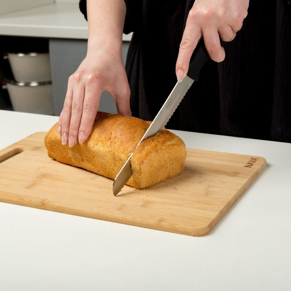 Bread knife 20 cm with serrated blade and comfortable handle