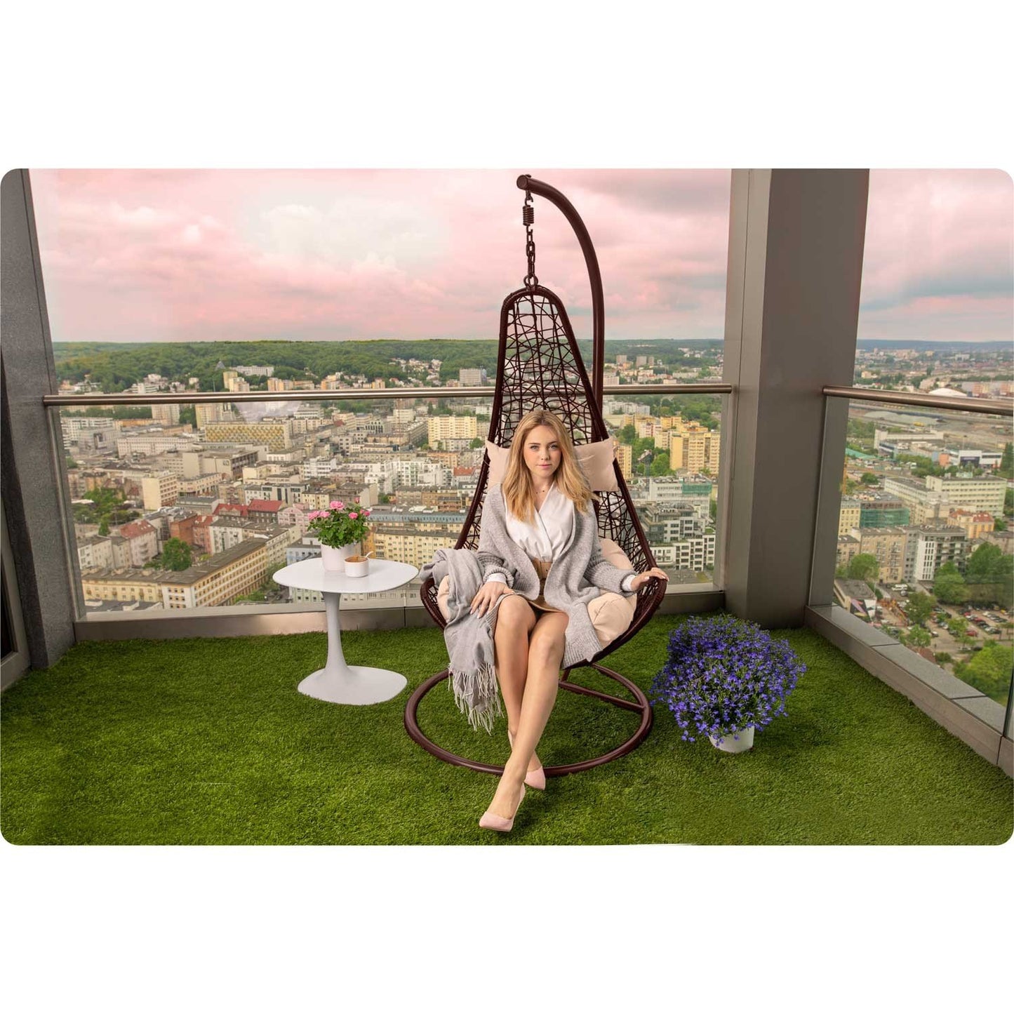 Cabana brown hanging garden chair + beige cushions