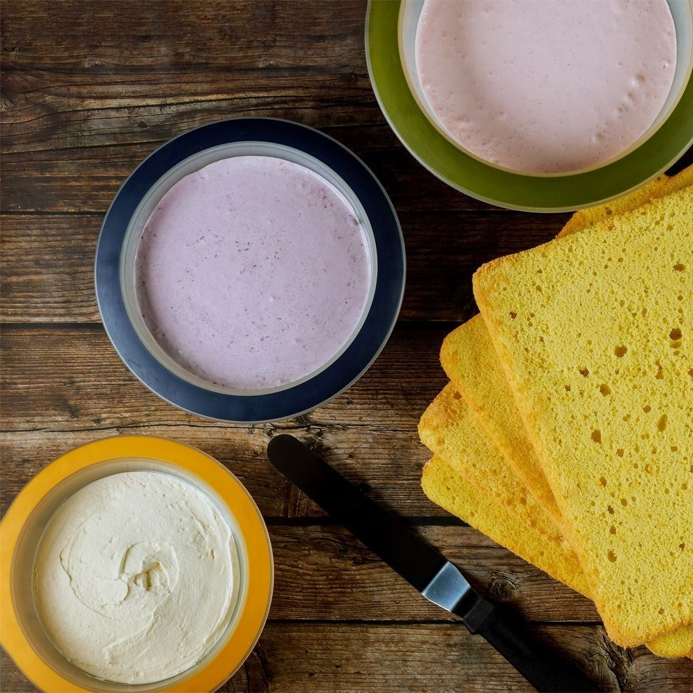 Cake spatula and knife: Perfect for cream and cakes
